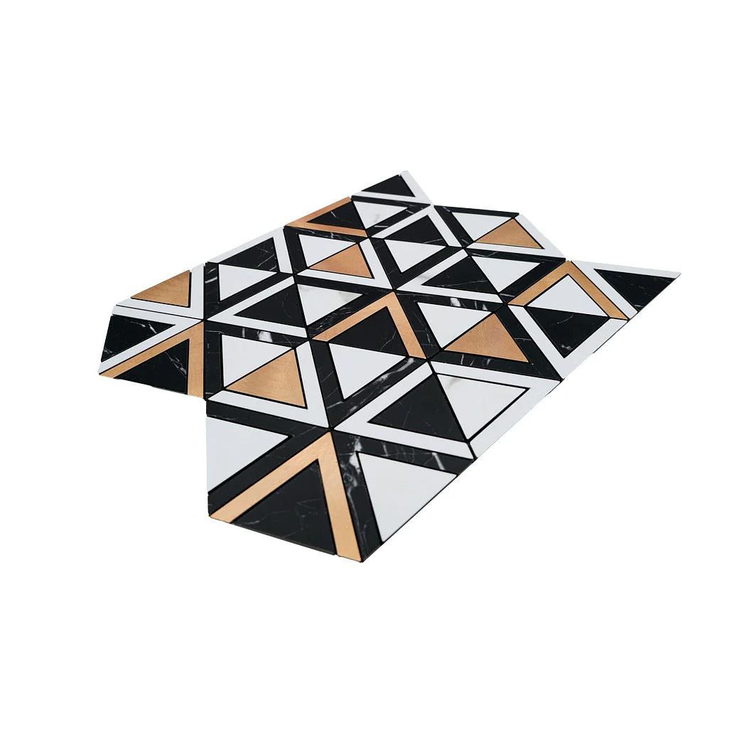 Crédence adhésive | Triangle Noir Blanc-Or | 28,7×33,1 cm - Image 6
